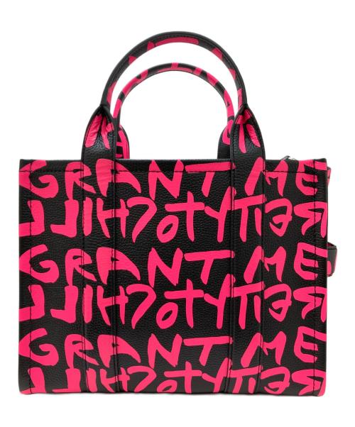 MARC JACOBS（マークジェイコブズ）MARC JACOBS (マークジェイコブス) STEPHEN SPROUSE (スティーブン・スプルース) グラフィティプリントコレクション ザ トートバッグ ピンク×ブラック 未使用品の古着・服飾アイテム
