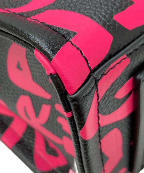 MARC JACOBS（マークジェイコブズ）MARC JACOBS (マークジェイコブス) STEPHEN SPROUSE (スティーブン・スプルース) グラフィティプリントコレクション ザ トートバッグ ピンク×ブラック 未使用品の古着・服飾アイテム