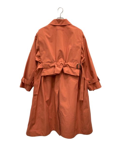 WILD THINGS（ワイルドシングス）WILD THINGS (ワイルドシングス) STYLE&EDIT別注 バックギャザードベルトステンカラーコート オレンジ サイズ:Mの古着・服飾アイテム