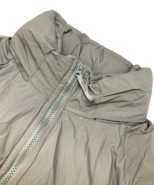 US ARMY（ユーエスアーミー）US ARMY (ユーエスアーミー) ECWCS GENIII LEVEL7 グレー サイズ:MEDIUM-REGULARの古着・服飾アイテム