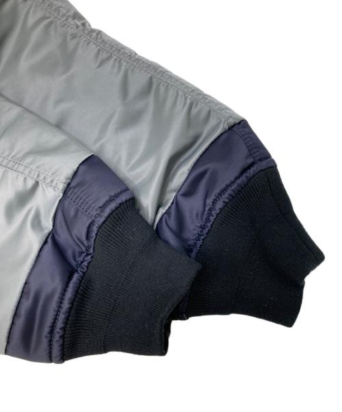 sacai（サカイ）sacai (サカイ) ナイロンツイルブルゾン グレー サイズ:3の古着・服飾アイテム