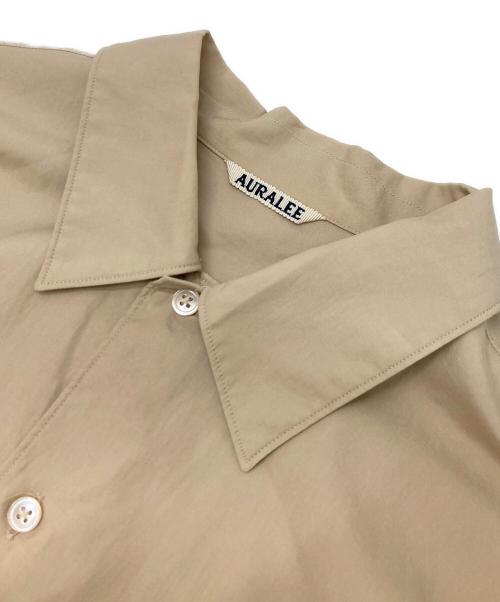 AURALEE（オーラリー）AURALEE (オーラリー) WASHED FINX TWILL BOX SHIRTS ベージュ サイズ:4の古着・服飾アイテム
