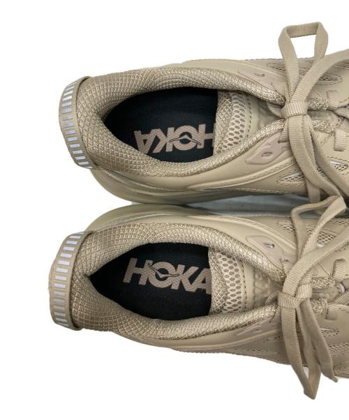 HOKAONEONE（ホカオネオネ）HOKAONEONE (ホカオネオネ) CLIFTON L ベージュ サイズ:27.5の古着・服飾アイテム