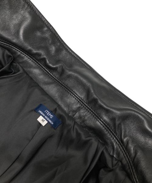 ITEMS URBAN RESEARCH（アイテムズ アーバンリサーチ）ITEMS URBAN RESEARCH (アイテムズ アーバンリサーチ) ラムレザーZIP UP ジャケット ブラック サイズ:Mの古着・服飾アイテム