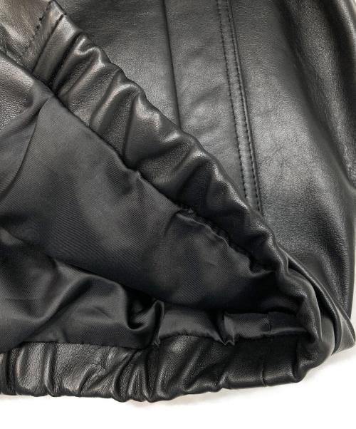 ITEMS URBAN RESEARCH（アイテムズ アーバンリサーチ）ITEMS URBAN RESEARCH (アイテムズ アーバンリサーチ) ラムレザーZIP UP ジャケット ブラック サイズ:Mの古着・服飾アイテム