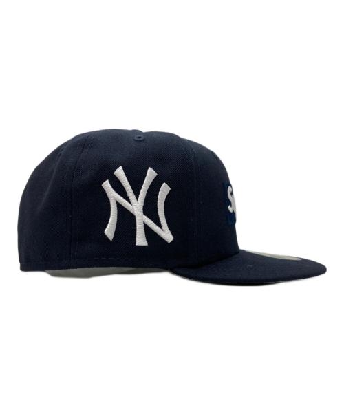 SUPREME（シュプリーム）Supreme (シュプリーム) New Era (ニューエラ) キャップ ネイビー サイズ:7 1/8 56.8cmの古着・服飾アイテム