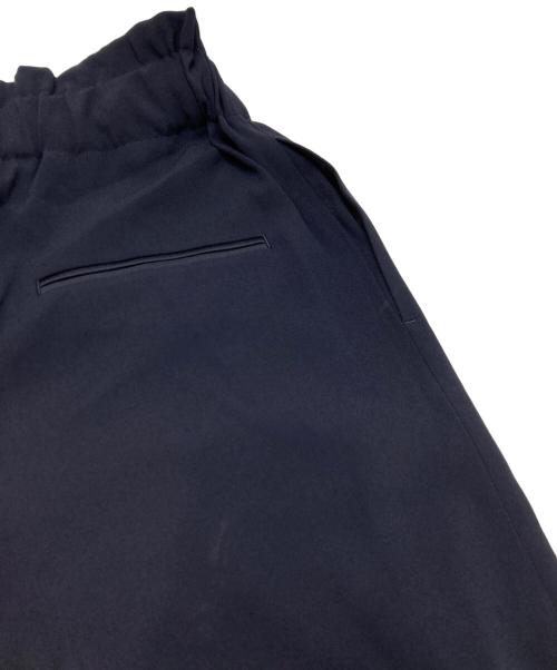 Decade BEIGE（ディケイドベイジ）Decade BEIGE (ディケイドベイジ) CINDY / ワイドタックパンツ ネイビー サイズ:6の古着・服飾アイテム