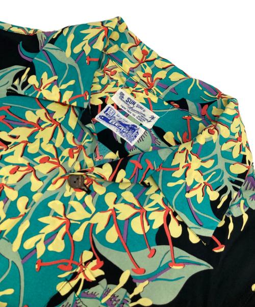 Sun Surf（サンサーフ）Sun Surf (サンサーフ) BEAMS BOY (ビームスボーイ) ハワイアン シャツワンピース マルチカラー サイズ:不明（実寸参照）の古着・服飾アイテム