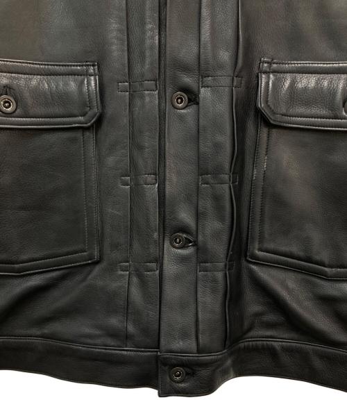 A LEATHER（ア レザー）A LEATHER (ア レザー) HUMONGOUS TRUCKER JACKET ブラック サイズ:ONEの古着・服飾アイテム