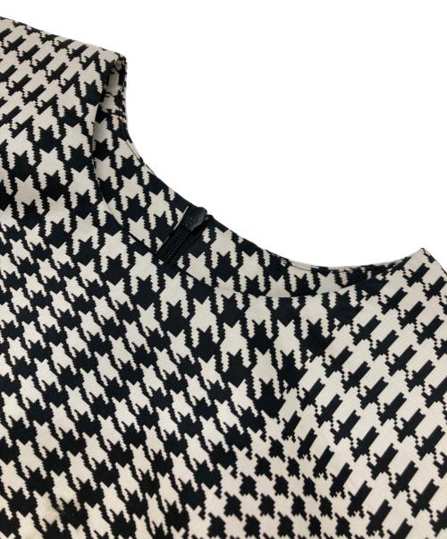 SHE TOKYO（シートーキョー）SHE Tokyo (シートーキョー) ノースリーブブラウス アイボリー×ブラック サイズ:1の古着・服飾アイテム