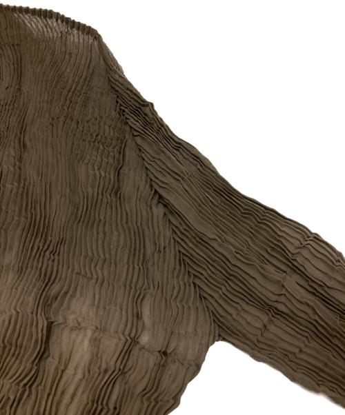 ISSEY MIYAKE（イッセイミヤケ）ISSEY MIYAKE (イッセイミヤケ) CHIFFON TWIST 1 ブラウン サイズ:2の古着・服飾アイテム