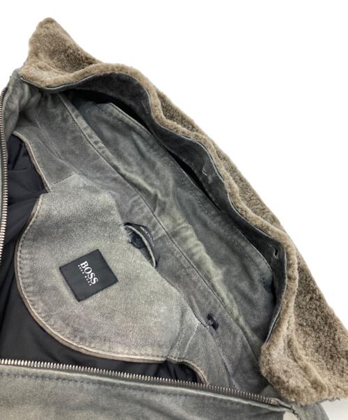BOSS HUGO BOSS（ボス ヒューゴボス）BOSS HUGO BOSS (ボス ヒューゴボス) スウェードジャケット グレー サイズ:38Rの古着・服飾アイテム