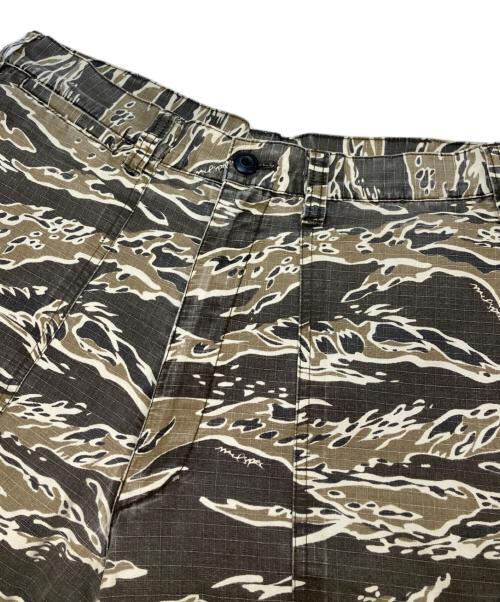 ISSUE TIGER STRIPE（イシュー タイガーストライプ）ISSUE TIGER STRIPE (イシュー タイガーストライプ) ハーフパンツ ブラウン×グレー サイズ:不明(実寸参照)の古着・服飾アイテム