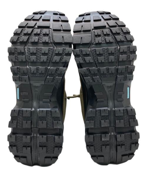 on（オン）on (オン) Cloudrock Low WP 1 カーキ×ブラック サイズ:26 未使用品の古着・服飾アイテム