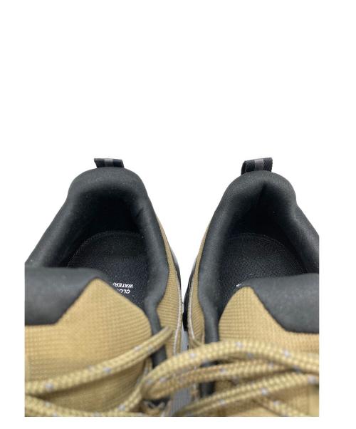 on（オン）on (オン) Cloudrock Low WP 1 カーキ×ブラック サイズ:26 未使用品の古着・服飾アイテム