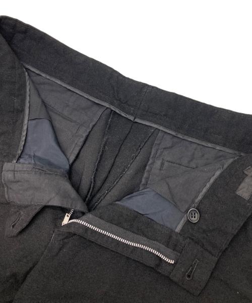 COMME des GARCONS HOMME（コムデギャルソン オム）COMME des GARCONS HOMME (コムデギャルソン オム) ポリエステル縮絨スラックスパンツ ブラック サイズ:Mの古着・服飾アイテム