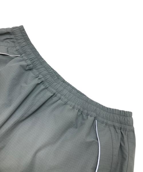 Koti（コティ）KOTI (コティ) トラックパンツ グレー サイズ:Sの古着・服飾アイテム