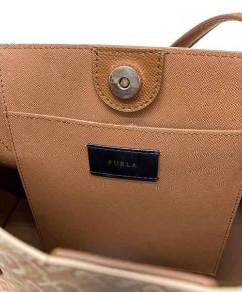 FURLA（フルラ）FURLA (フルラ) VITTORIAトートバッグ ベージュの古着・服飾アイテム