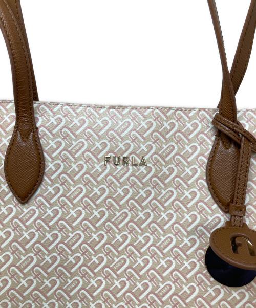 FURLA（フルラ）FURLA (フルラ) VITTORIAトートバッグ ベージュの古着・服飾アイテム