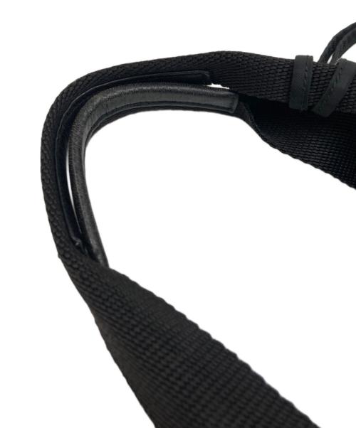 PRADA（プラダ）PRADA (プラダ) ナイロンハンドバッグ ブラックの古着・服飾アイテム