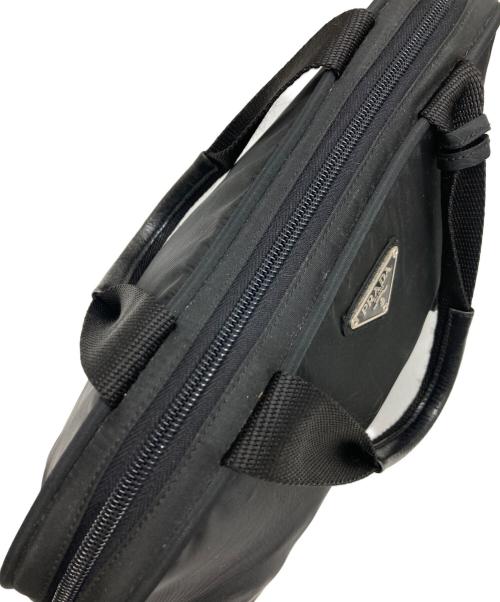 PRADA（プラダ）PRADA (プラダ) ナイロンハンドバッグ ブラックの古着・服飾アイテム