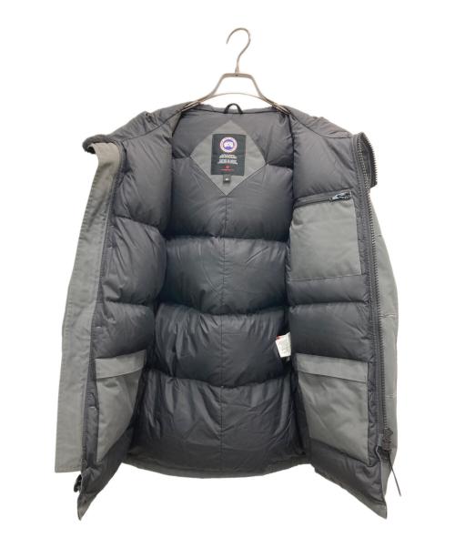 CANADA GOOSE（カナダグース）CANADA GOOSE (カナダグース) ダウンコート グレー サイズ:Sの古着・服飾アイテム