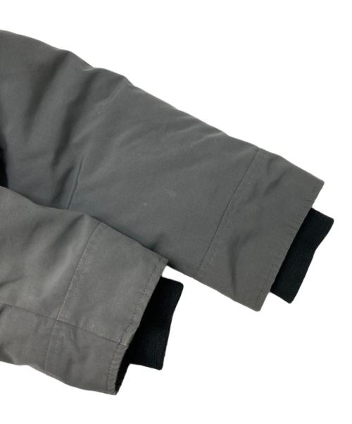 CANADA GOOSE（カナダグース）CANADA GOOSE (カナダグース) ダウンコート グレー サイズ:Sの古着・服飾アイテム