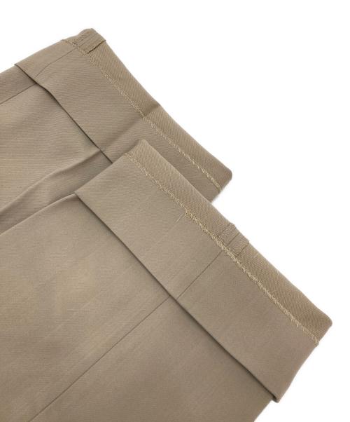 AURALEE（オーラリー）AURALEE (オーラリー) HARD TWIST DOUBLE CLOTH SLACKS（ハードツイストダブルクローススラックス） ベージュ サイズ:4の古着・服飾アイテム
