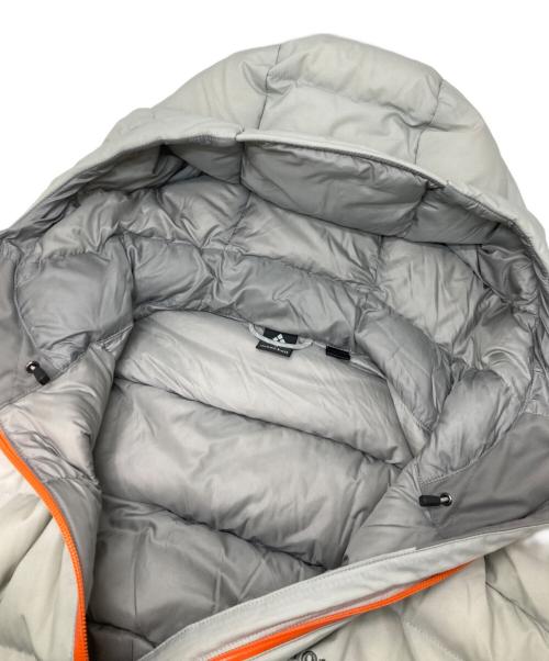mont-bell（モンベル）mont-bell (モンベル) パーマフロスト ライトダウンパーカ グレー サイズ:Sの古着・服飾アイテム
