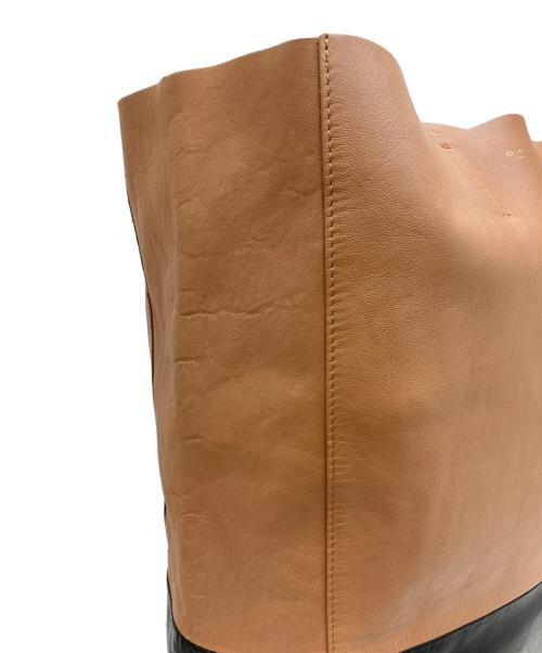 CELINE（セリーヌ）CELINE (セリーヌ) ヴェルティカルカバトートバッグ ブラウン×ブラックの古着・服飾アイテム