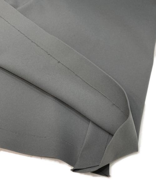 HYKE（ハイク）HYKE (ハイク) バルーンスリーブドレス ワンピース グレー サイズ:2の古着・服飾アイテム