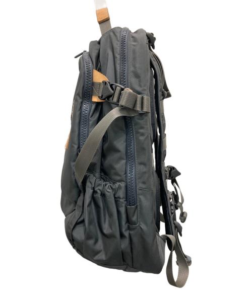 F/CE.（エフシーイー）F/CE. (エフシーイー) 420re/cor TRAVEL BP オリーブの古着・服飾アイテム