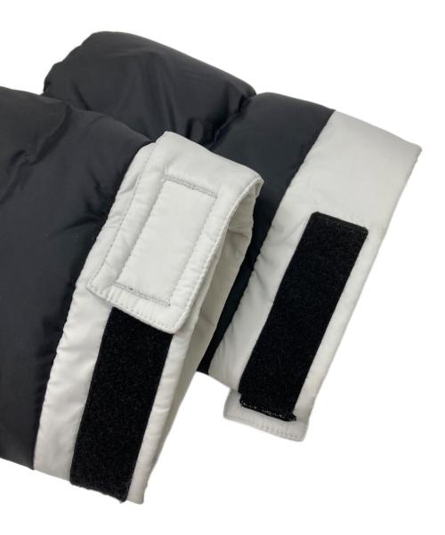 FACETASM（ファセッタズム）FACETASM (ファセッタズム) 66NORTH (シックスティシックスノース) KATLA DOWN JACKET ホワイト×ブラック サイズ:Mの古着・服飾アイテム