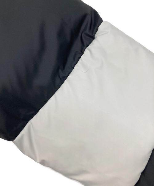 FACETASM（ファセッタズム）FACETASM (ファセッタズム) 66NORTH (シックスティシックスノース) KATLA DOWN JACKET ホワイト×ブラック サイズ:Mの古着・服飾アイテム