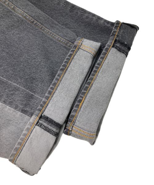 FACETASM（ファセッタズム）FACETASM (ファセッタズム) PATCHWORK DENIM PANTS グレー サイズ:4 未使用品の古着・服飾アイテム