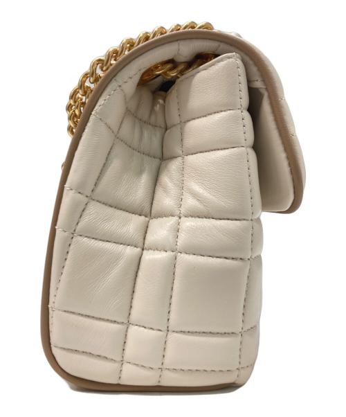 Kate Spade（ケイトスペード）Kate Spade (ケイトスペード) エブリン キルテッド ミディアム コンバーチブル ショルダーバッグ ホワイトの古着・服飾アイテム