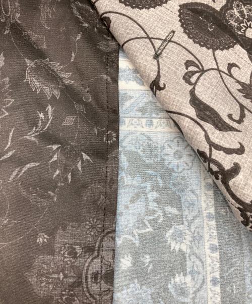 amok（アモク）amok (アモク) PERSIAN PRINTED SHIRT グレー サイズ:Mの古着・服飾アイテム