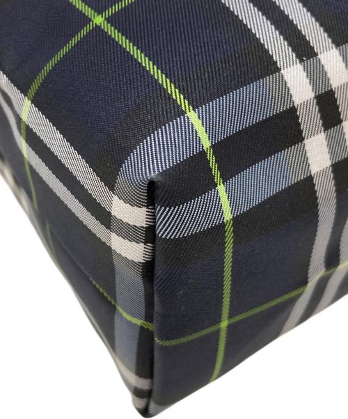 BURBERRY LONDON（バーバリーロンドン）BURBERRY LONDON (バーバリーロンドン) ミニハンドポーチ ネイビーの古着・服飾アイテム