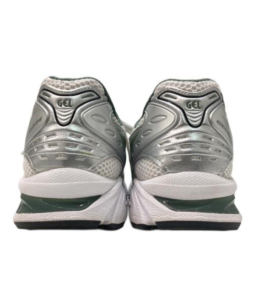 asics（アシックス）asics (アシックス) GEL-KAYANO 14 シルバー×グリーン サイズ:27.5の古着・服飾アイテム