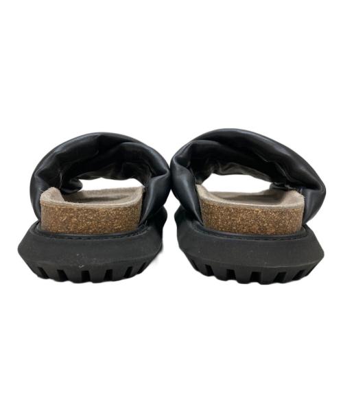 MAISON SPECIAL（メゾンスペシャル）MAISON SPECIAL (メゾンスペシャル) SPECIAL SHOES FACTORY (スペシャルシューズファクトリー) クロスストラップサンダル ブラック サイズ:25 1/2の古着・服飾アイテム