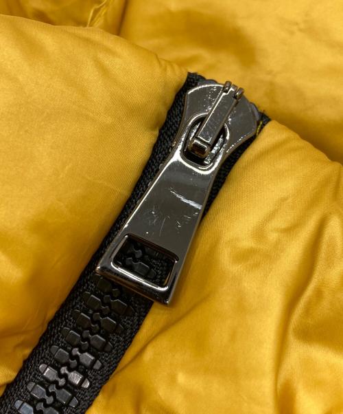 MONCLER（モンクレール）MONCLER (モンクレール) ダウンベスト イエロー サイズ:3の古着・服飾アイテム