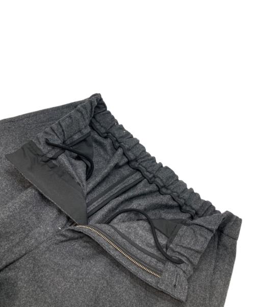 FARAH（ファーラー）FARAH (ファーラー) Wool Easy Tapered Pants グレー サイズ:Lの古着・服飾アイテム