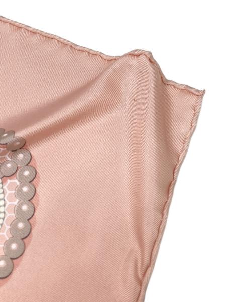 HERMES（エルメス）HERMES (エルメス) カレ90 器用な手先 妖精の指 ピンクの古着・服飾アイテム