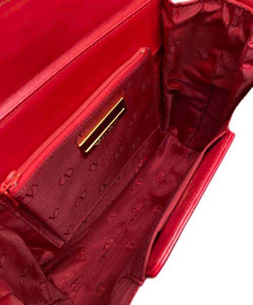 VALENTINO GARAVANI（ヴァレンティノ・ガラヴァーニ）VALENTINO GARAVANI (ヴァレンティノ・ガラヴァーニ) ハンドバッグ レッドの古着・服飾アイテム