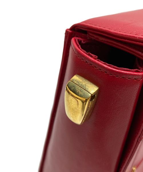 VALENTINO GARAVANI（ヴァレンティノ・ガラヴァーニ）VALENTINO GARAVANI (ヴァレンティノ・ガラヴァーニ) ハンドバッグ レッドの古着・服飾アイテム