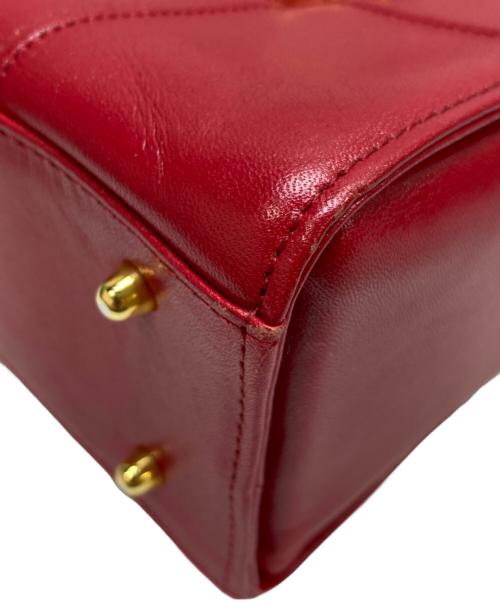 VALENTINO GARAVANI（ヴァレンティノ・ガラヴァーニ）VALENTINO GARAVANI (ヴァレンティノ・ガラヴァーニ) ハンドバッグ レッドの古着・服飾アイテム