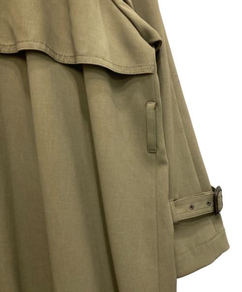 23区（ニジュウサンク）23区 (ニジュウサンク) ポリエステルツイルストレッチ トレンチコート ベージュ サイズ:50の古着・服飾アイテム