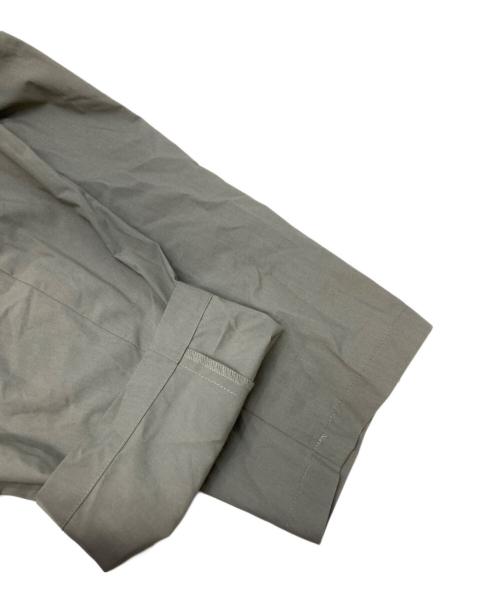 JOURNAL STANDARD（ジャーナルスタンダード）JOURNAL STANDARD (ジャーナルスタンダード) ドライクロスハイネックコート グレー サイズ:FREE 未使用品の古着・服飾アイテム