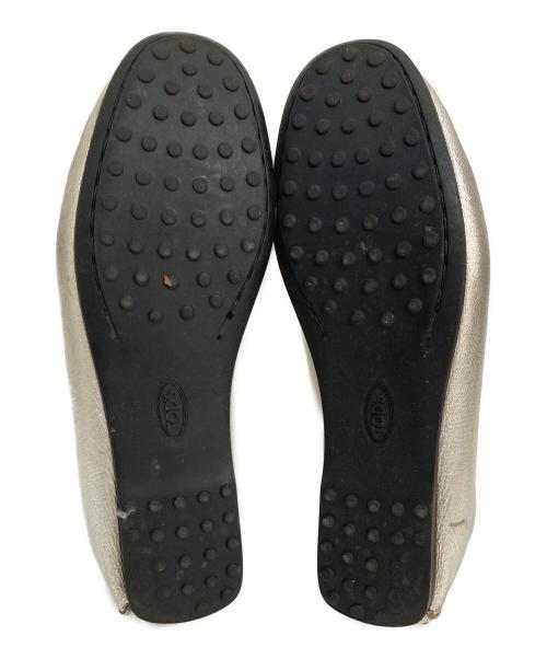 TOD'S（トッズ）TOD'S (トッズ) コインローファー ゴールド サイズ:37の古着・服飾アイテム