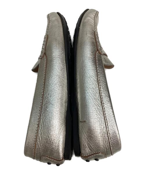 TOD'S（トッズ）TOD'S (トッズ) コインローファー ゴールド サイズ:37の古着・服飾アイテム